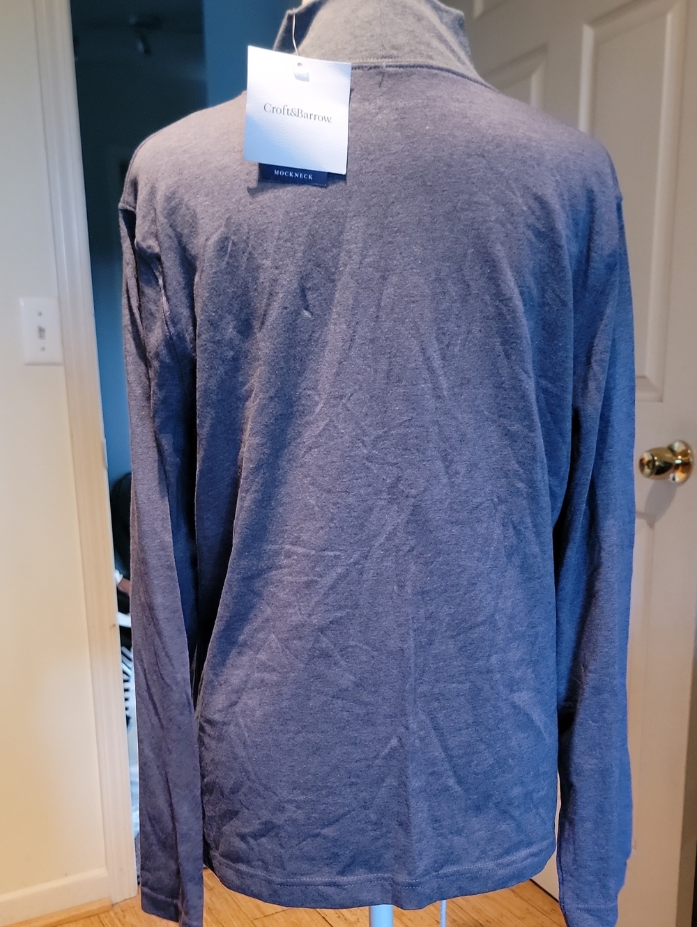Long-Sleeve Mock Neck Sweater in Heather Gray - Picture 4 of 7